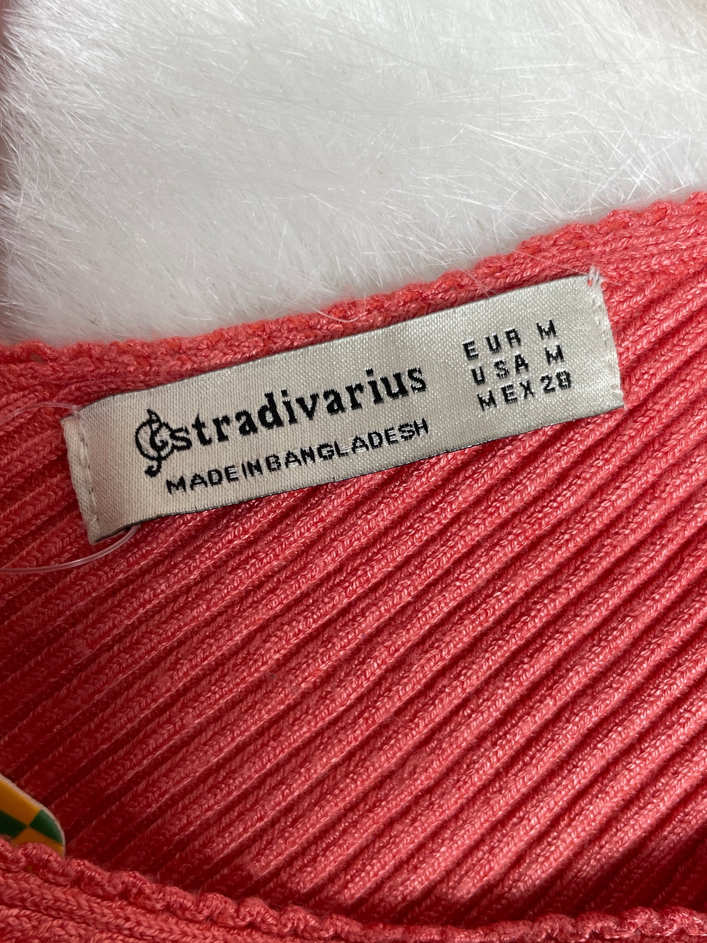 Stradivarius Top - Size M