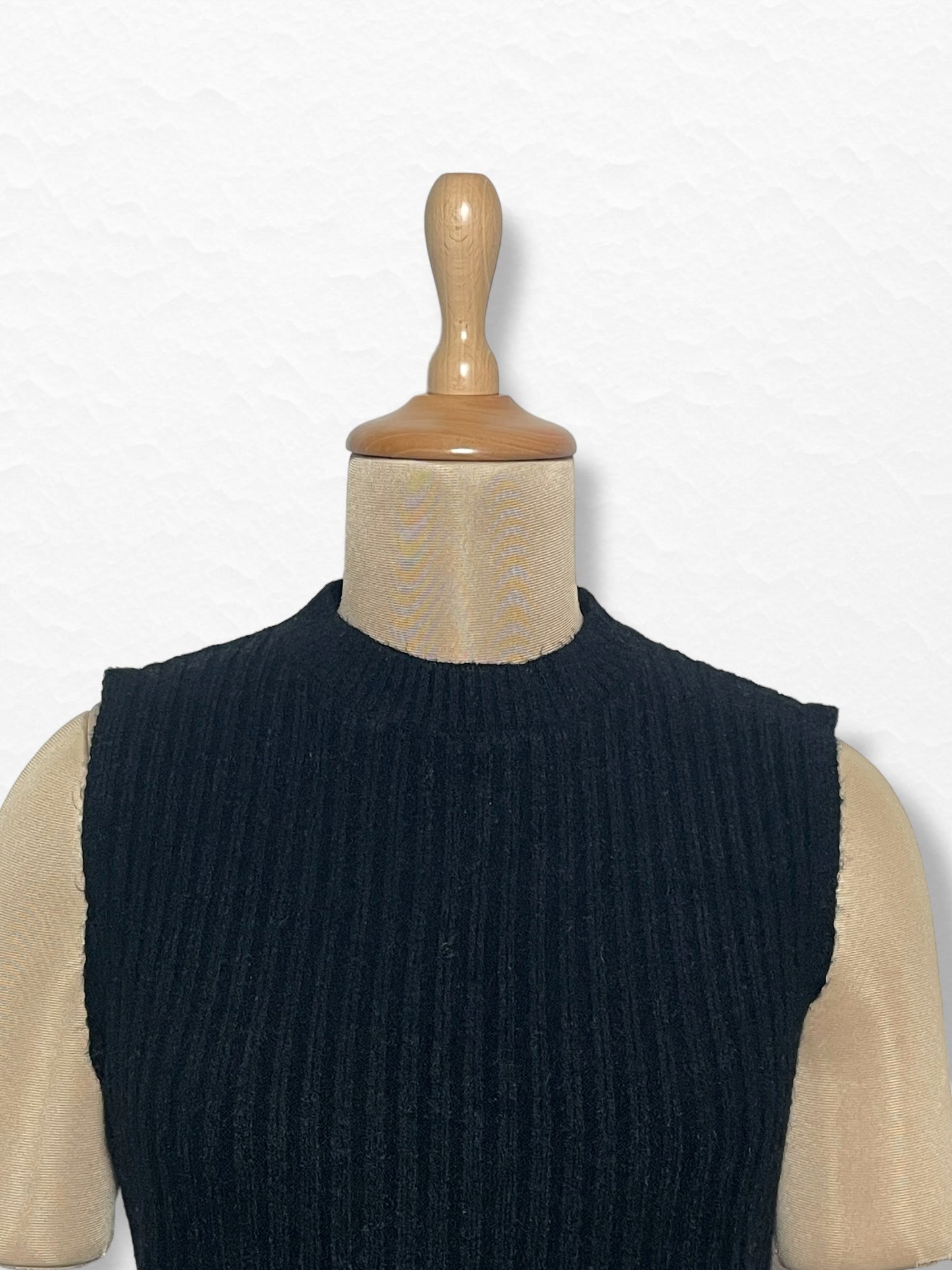Women's Sweater Vest 2464