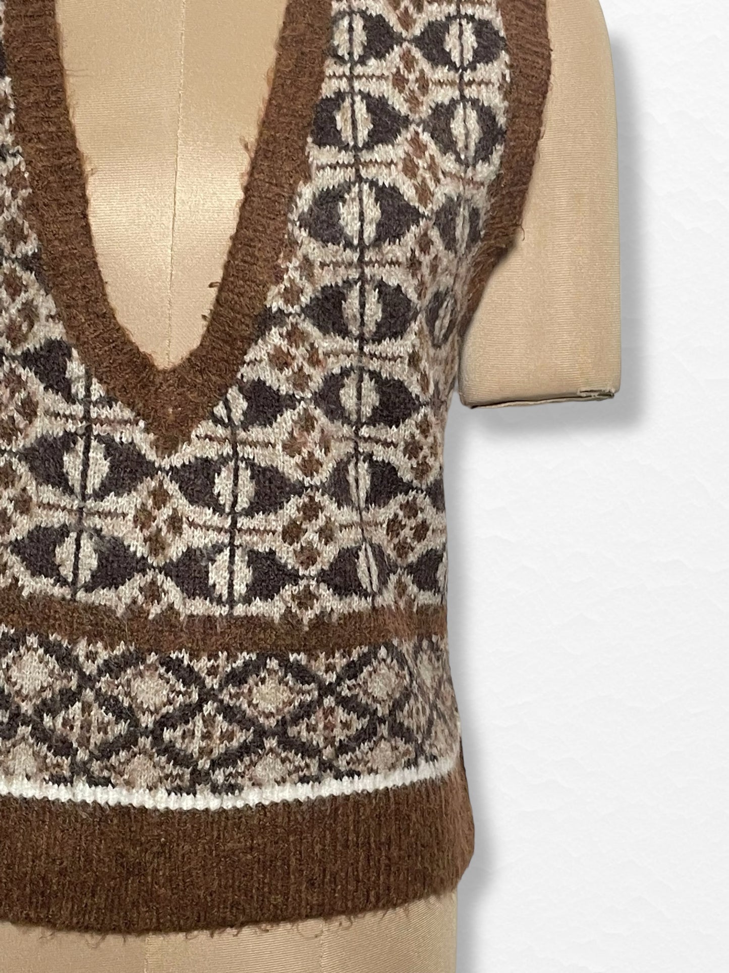Women's Sweater Vest 2467