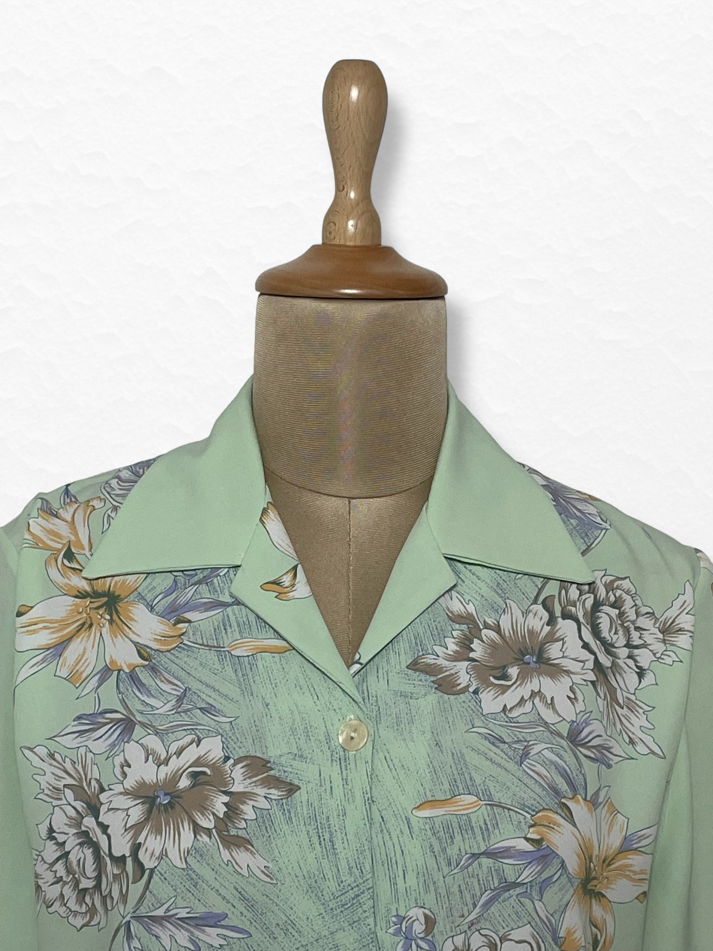 Women's Hawaii Shirt 3618
