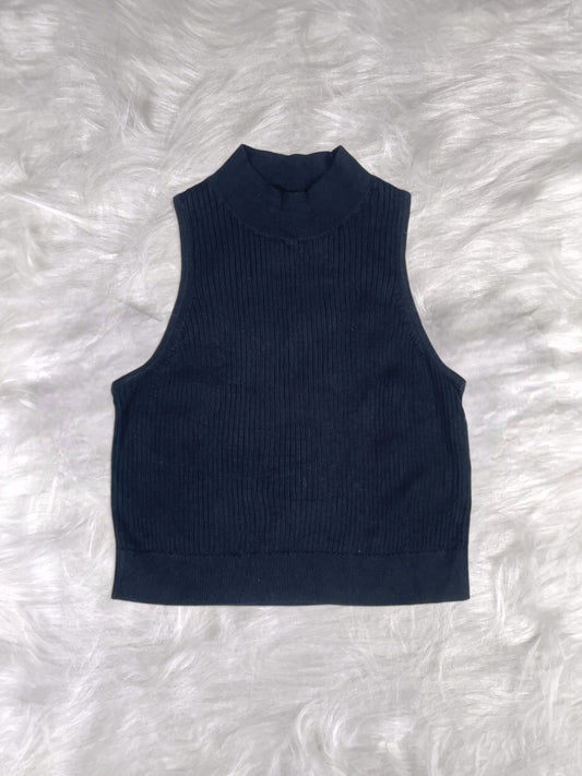 Uniqlo Top - Size M