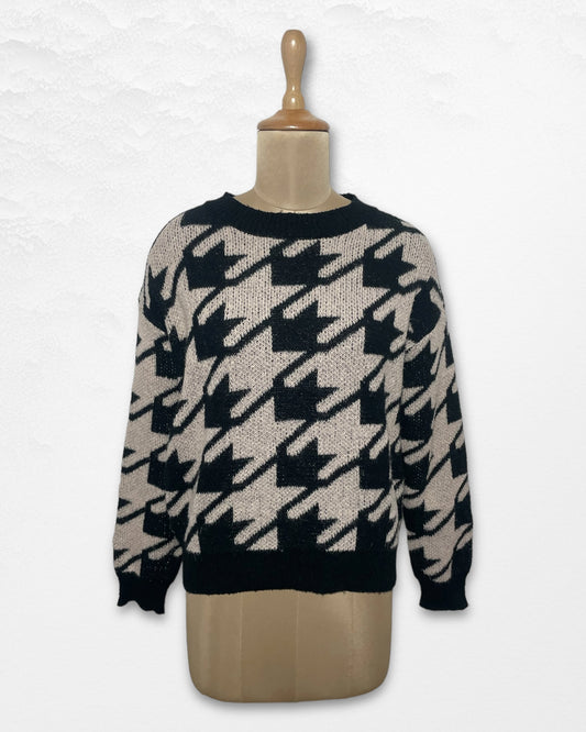 Women's Sweater 2740