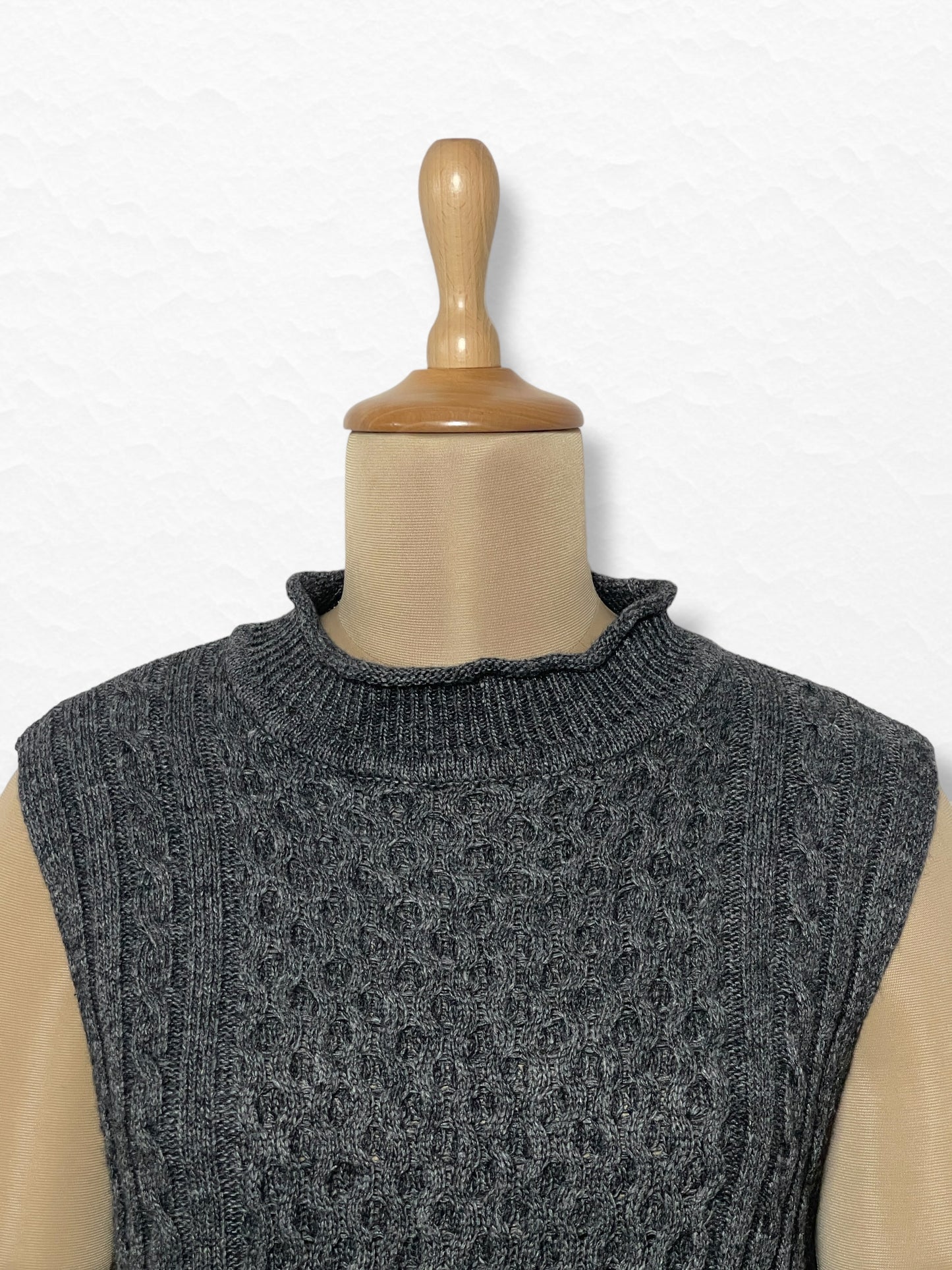 Women's Sweater Vest 2729