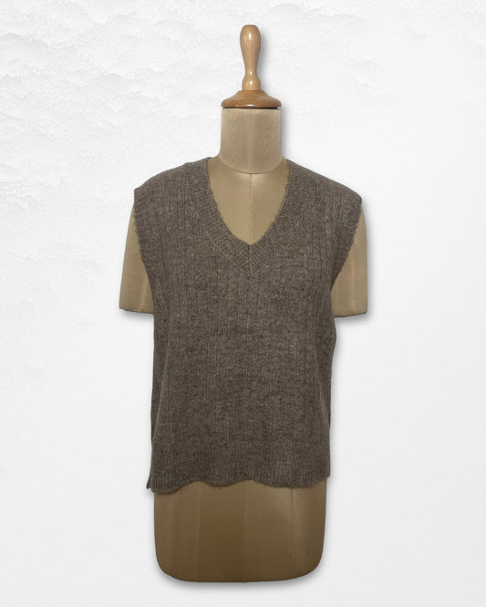 Women's Sweater Vest 2689
